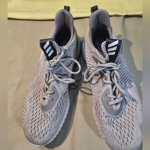 ADIDAS Men Sneakers Size 8.5